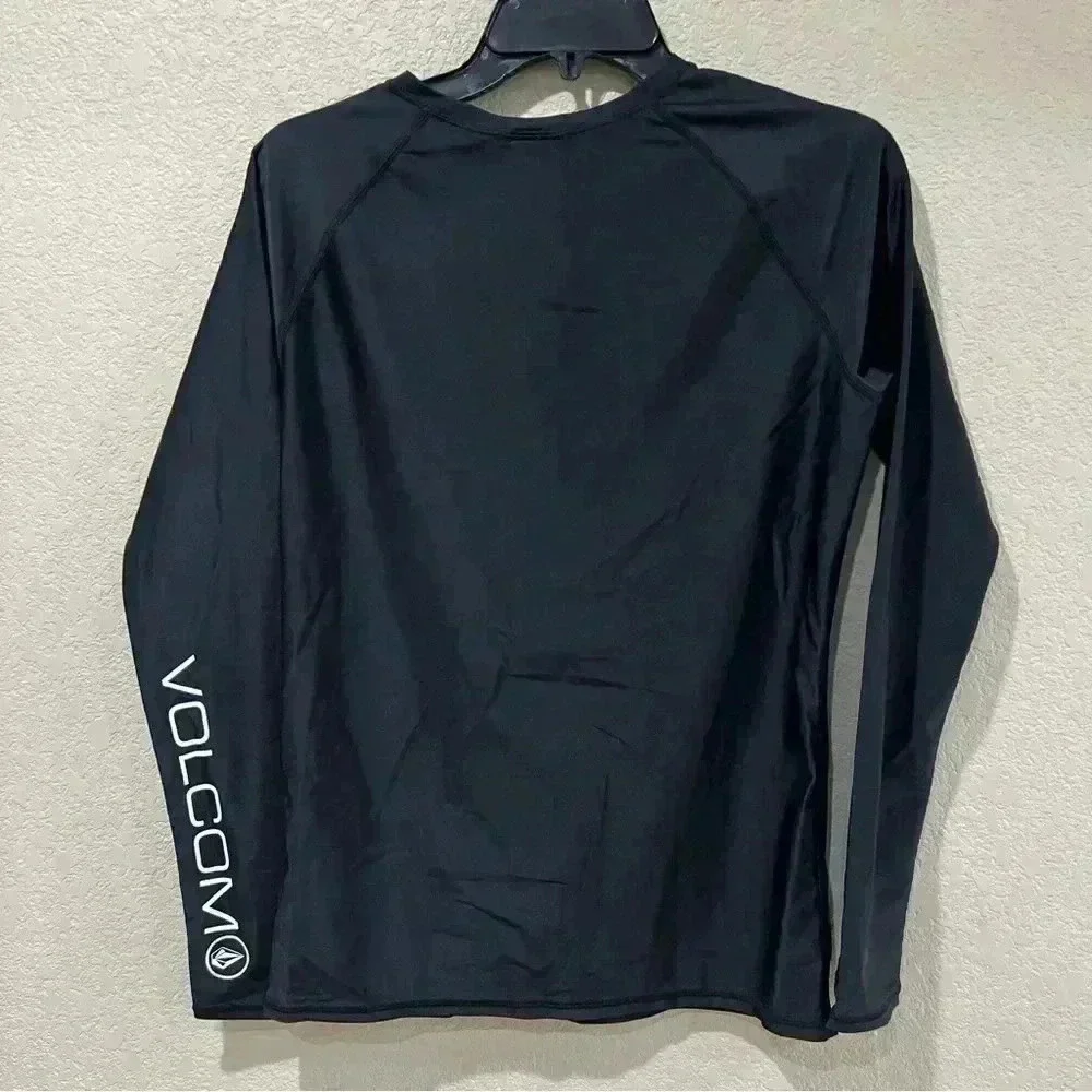 VOLCOM Black Simply Solid Long Sleeve Rashguard Swim Top Women’s Size XL.